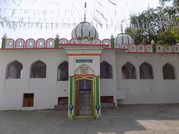 राम जन्मभूमि के आसपास 10 मस्जिदों, दरगाहों की मौजूदगी सद्भावना का संदेश
