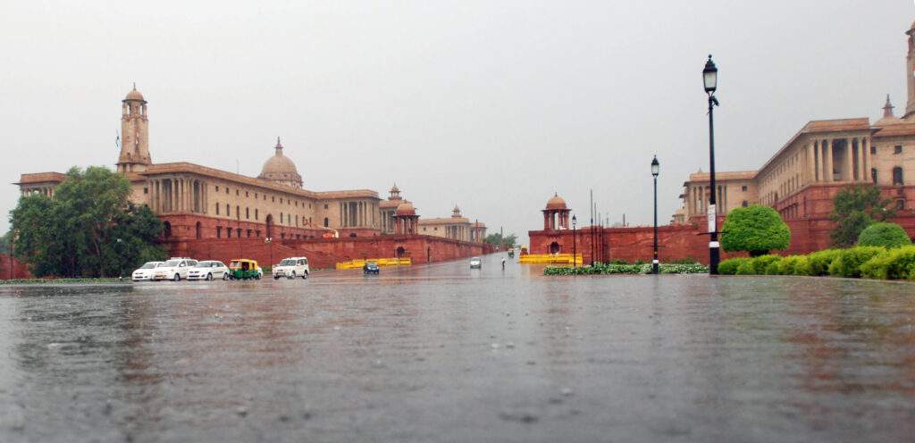 राष्ट्रपति चुनाव कार्यक्रम की घोषणा के बाद रायसीना हिल के लिए दौड़ तेज