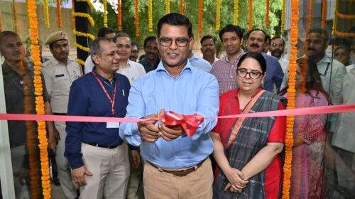 NDMC अध्यक्ष केशव चंद्रा ने पालिका केंद्र में कर्मचारियों के लिए मजदूर दिवस पर एक विभागीय कैंटीन की समर्पित