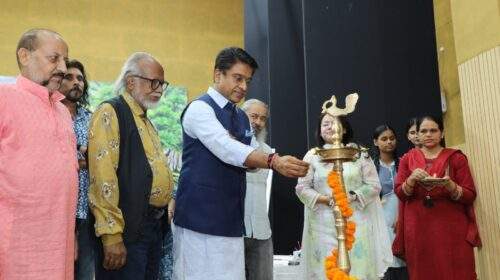 एनडीएमसी ने अपने स्कूली छात्रों के लिए नवयुग स्कूल, सरोजिनी नगर में दस दिवसीय विकसित भारत ग्रीष्मकालीन कला कार्यशाला का आयोजन किया